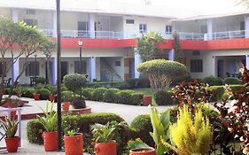 Hotel Goverdhan Tourist Complex